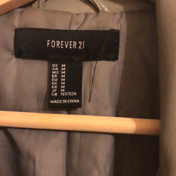 Gray pleather moto jacket - Picture 3 of 8